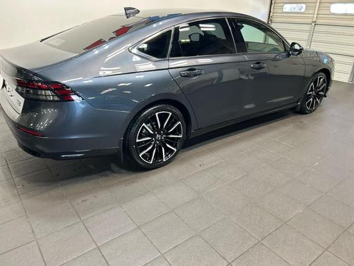 Meteorite Gray Metallic 2024 Honda Accord Hybrid Touring