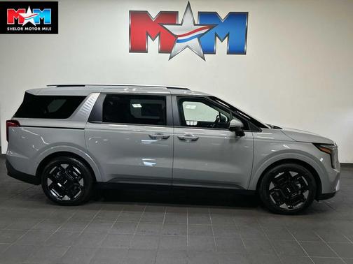 Ceramic Silver 2026 Kia Carnival EX