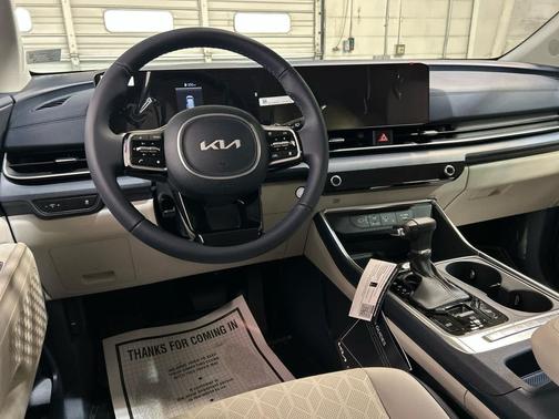 Ceramic Silver 2026 Kia Carnival EX