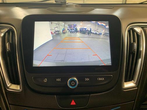 2017 Chevrolet Malibu 1LT