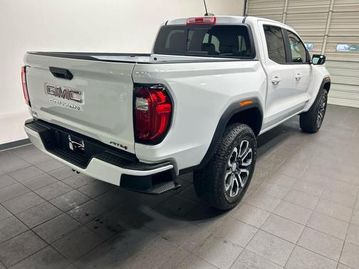 Summit White 2023 GMC Canyon AT4