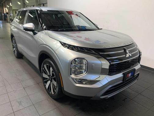 2026 Mitsubishi Outlander SE 2.5 S-AWC