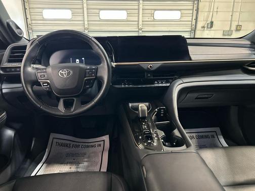 Storm Cloud 2025 Toyota Crown Signia Limited
