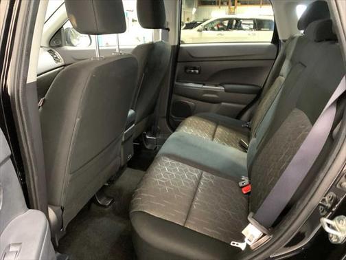2024 Mitsubishi Outlander Sport 2.0 LE
