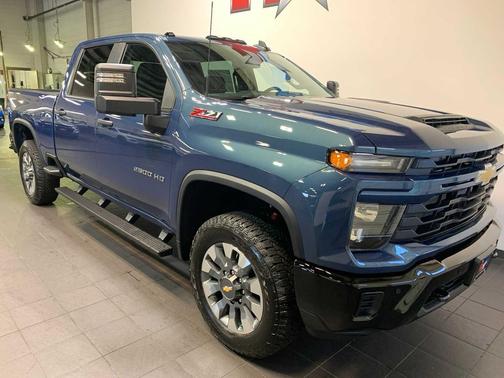 2026 Chevrolet Silverado 2500 Custom