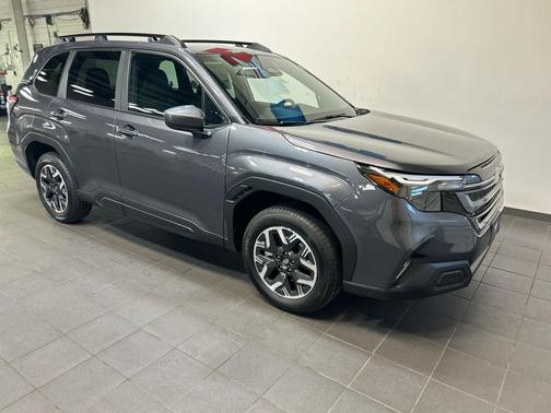 MAGNETITE GRAY 2026 Subaru Forester Premium