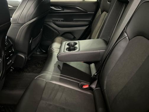 Diamond Black Crystal Pearlcoat 2025 Jeep Grand Cherokee Altitude
