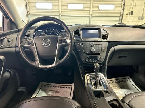 White Diamond Tricoat 2013 Buick Regal Turbo - Premium 1