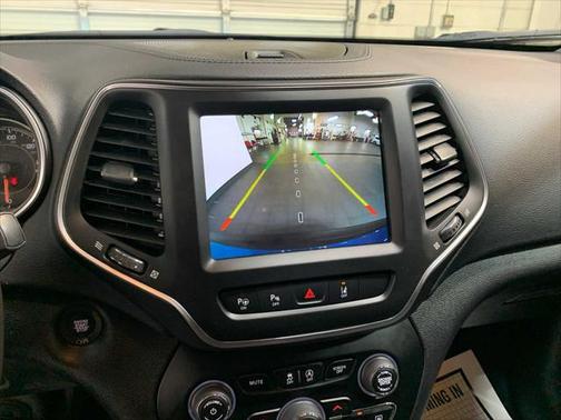 2023 Jeep Cherokee Altitude