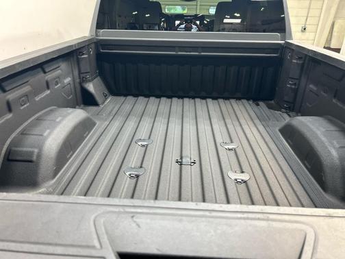 Slate Gray Metallic 2024 Chevrolet Silverado 2500 Custom