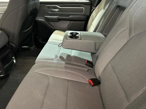 Billet Silver Metallic Clearcoat 2022 RAM 1500 Big Horn/Lone Star