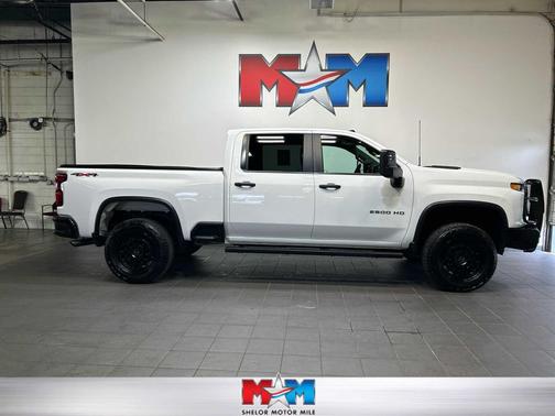 Summit White 2023 Chevrolet Silverado 2500 Custom