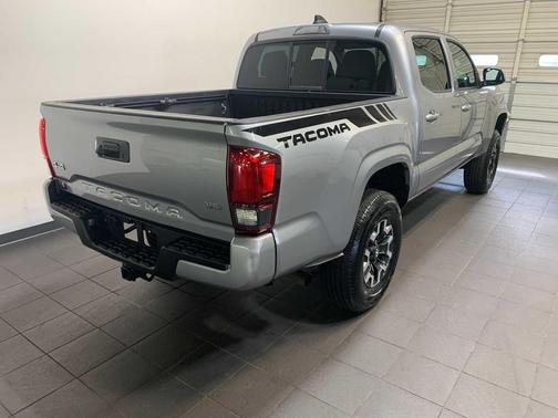 2020 Toyota Tacoma SR