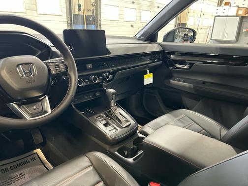 2026 Honda CR-V Hybrid Sport Touring AWD