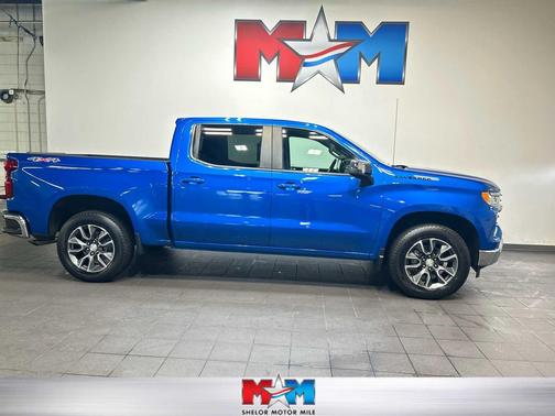 Glacier Blue Metallic 2022 Chevrolet Silverado 1500 LT