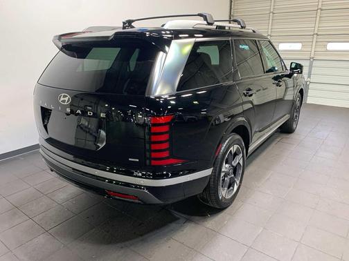 Abyss Black Pearl 2026 Hyundai PALISADE Limited