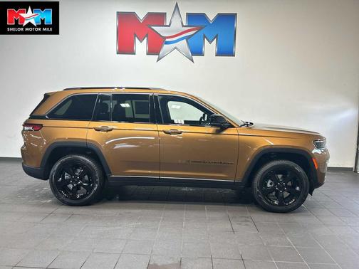 Copper Shino Metallic Clearcoat 2026 Jeep Grand Cherokee Limited
