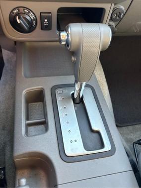 Glacier White 2017 Nissan Frontier SV