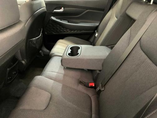 2019 Hyundai SANTA FE SE 2.4
