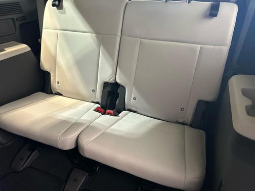 Hampton Gray 2026 Hyundai SANTA FE SE