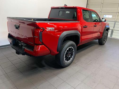 2025 Toyota Tacoma TRD Off Road