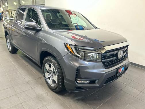 Modern Steel Metallic 2026 Honda Ridgeline RTL