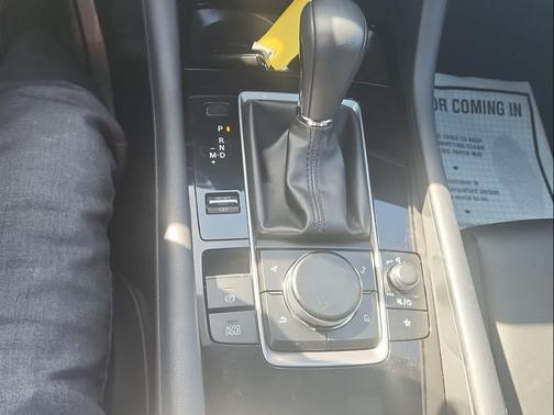 2024 Mazda Mazda3 2.5 S Select Sport
