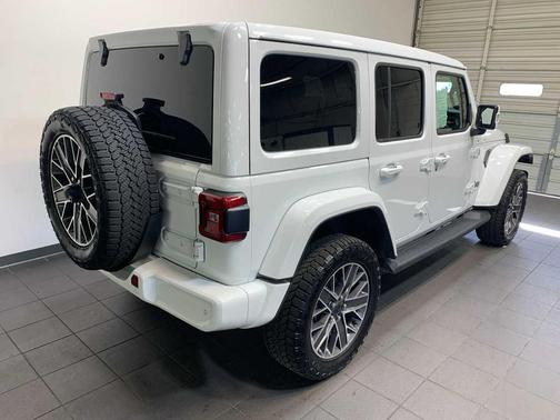 2024 Jeep Wrangler 4xe High Altitude