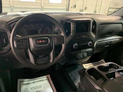 2024 GMC Sierra 1500 Pro