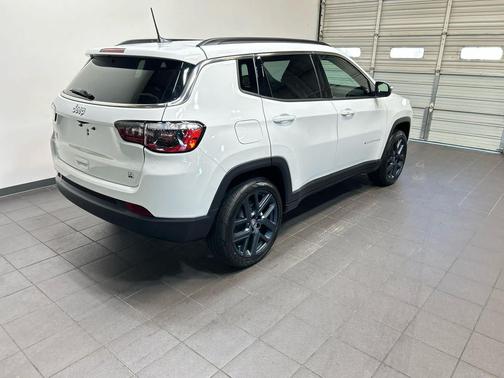 Bright White Clearcoat 2026 Jeep Compass 85th Anniversary 4x4