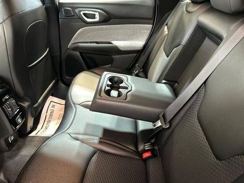 Bright White Clearcoat 2026 Jeep Compass 85th Anniversary 4x4