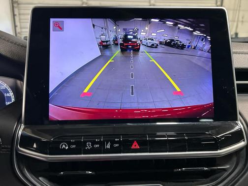 Redline Pearlcoat 2022 Jeep Compass (RED) Edition 4x4