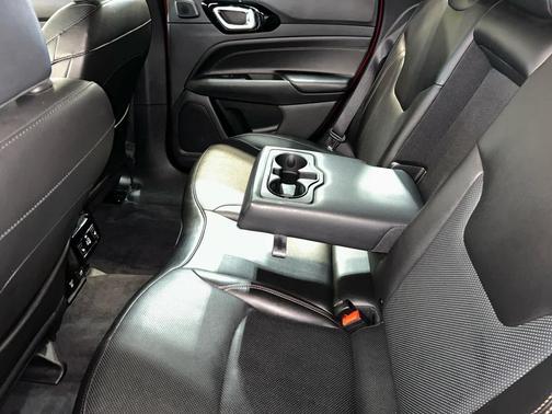 Redline Pearlcoat 2022 Jeep Compass (RED) Edition 4x4