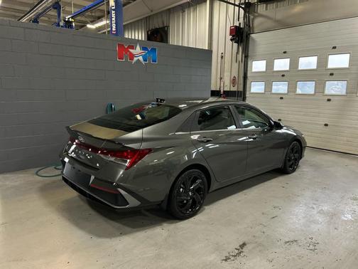 2026 Hyundai ELANTRA Sport