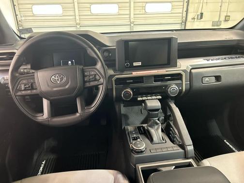 Ice Cap 2026 Toyota Tacoma SR5