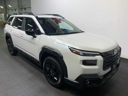 CRYSTAL WHITE 2026 Subaru Outback Limited