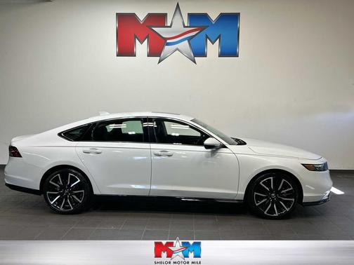 2023 Honda Accord Hybrid Touring