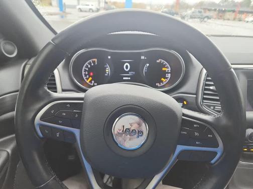 2021 Jeep Grand Cherokee Laredo