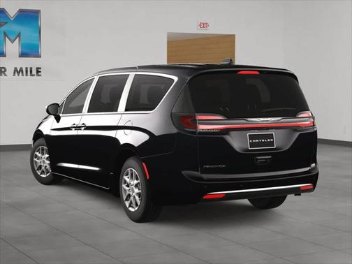 2025 Chrysler Pacifica L