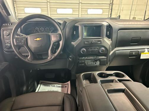 Summit White 2026 Chevrolet Silverado 3500 Crew Cab, Long Bed, WT Dual Rear Wheel, RWD