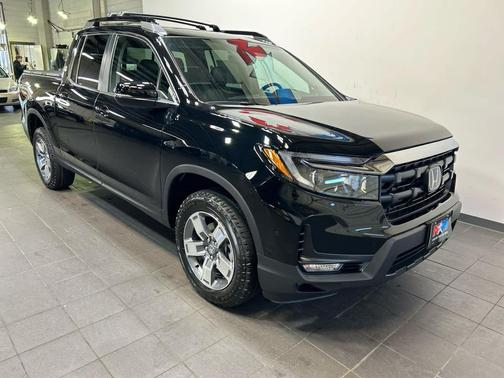 Crystal Black Pearl 2026 Honda Ridgeline RTL