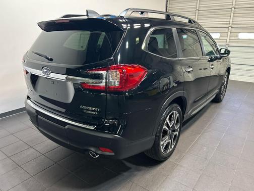 CRYSTAL BLACK SILI 2026 Subaru Ascent Touring 7-Passenger