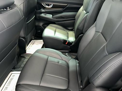 CRYSTAL BLACK SILI 2026 Subaru Ascent Touring 7-Passenger