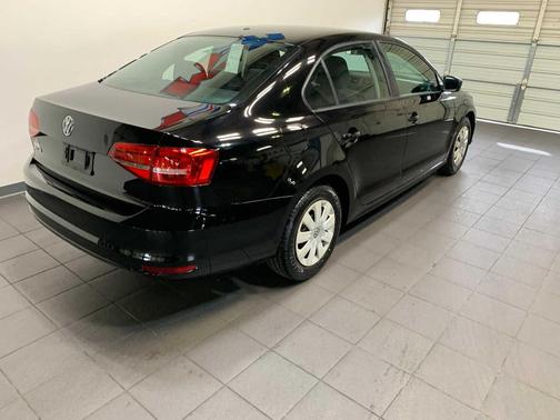 2015 Volkswagen Jetta 2.0L S