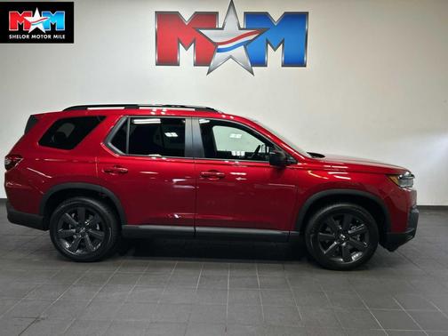 Radiant Red Metallic II 2026 Honda Pilot Sport