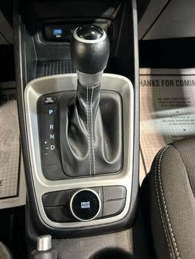 Shimmering Silver 2025 Hyundai VENUE SEL