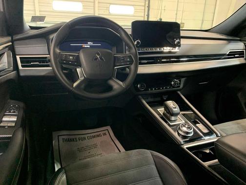 2024 Mitsubishi Outlander SE Black Edition S-AWC