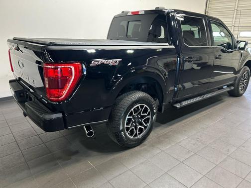 Agate Black Metallic 2023 Ford F-150 XLT