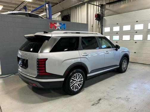 Typhoon Silver Metallic 2026 Hyundai PALISADE SEL 7P