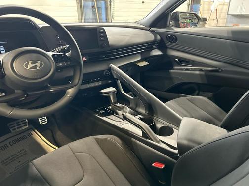 2026 Hyundai ELANTRA Sport